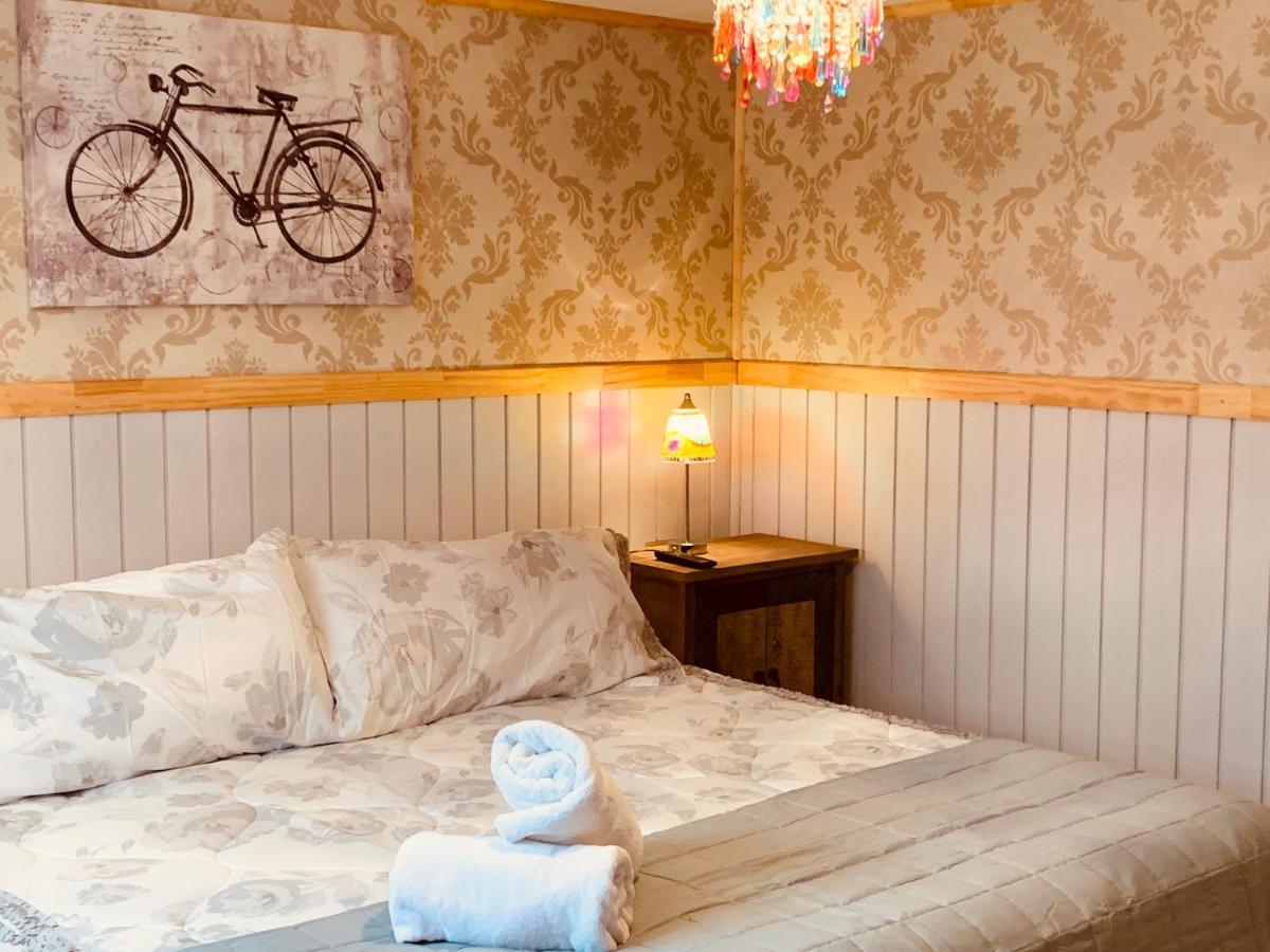 Arte Brisa Hostal Boutique Puerto Natales Eksteriør bilde