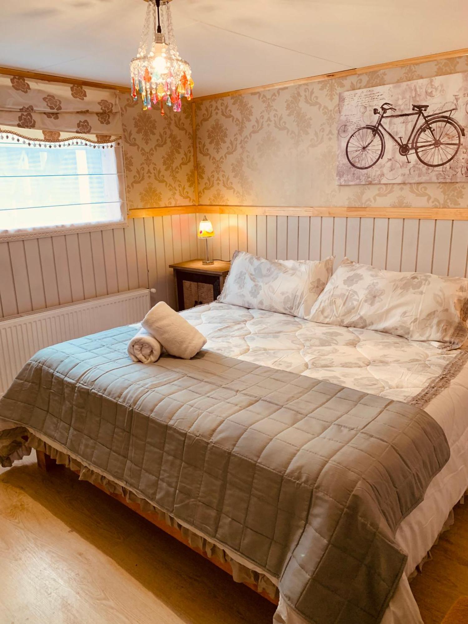Arte Brisa Hostal Boutique Puerto Natales Eksteriør bilde