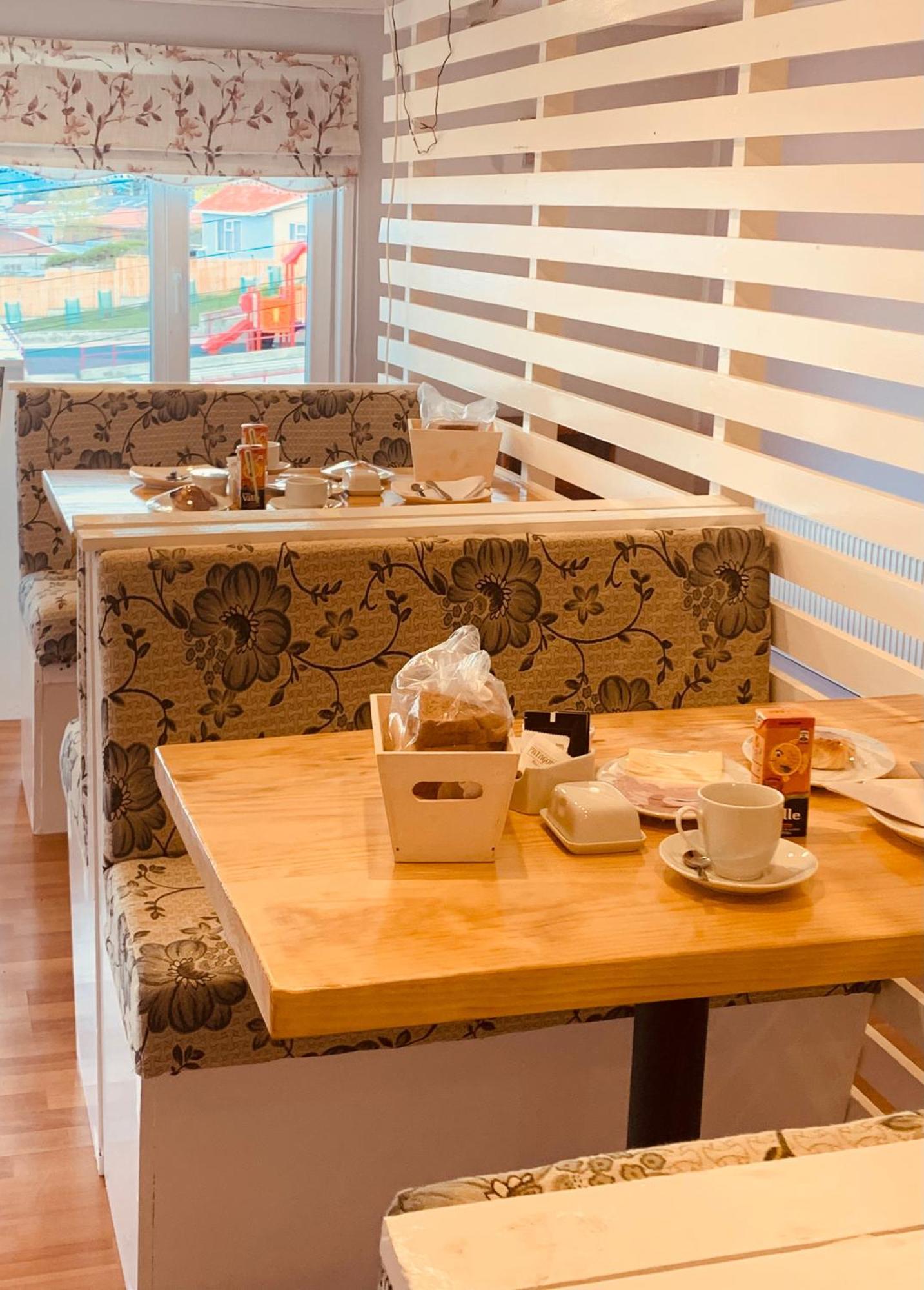 Arte Brisa Hostal Boutique Puerto Natales Eksteriør bilde