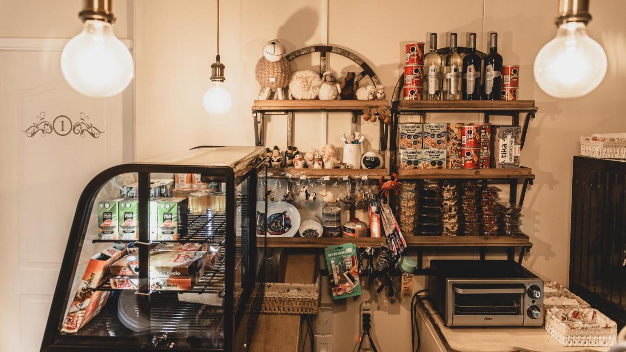 Arte Brisa Hostal Boutique Puerto Natales Eksteriør bilde